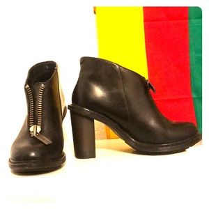 Dr Martens Jolene Zipper Ankle Booties